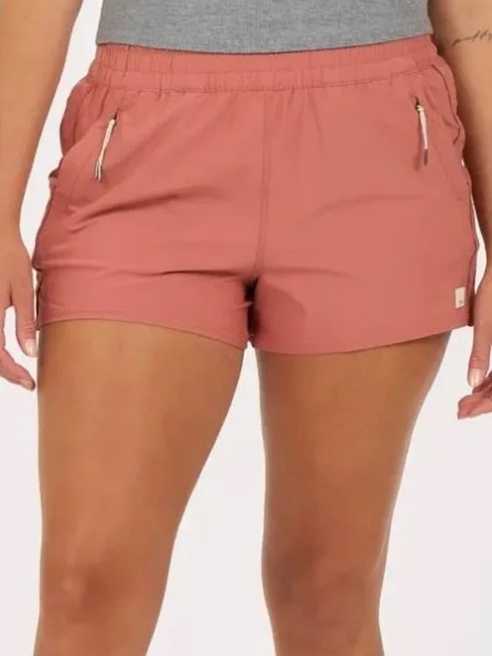 Vuori Dash Short in Cinnamon